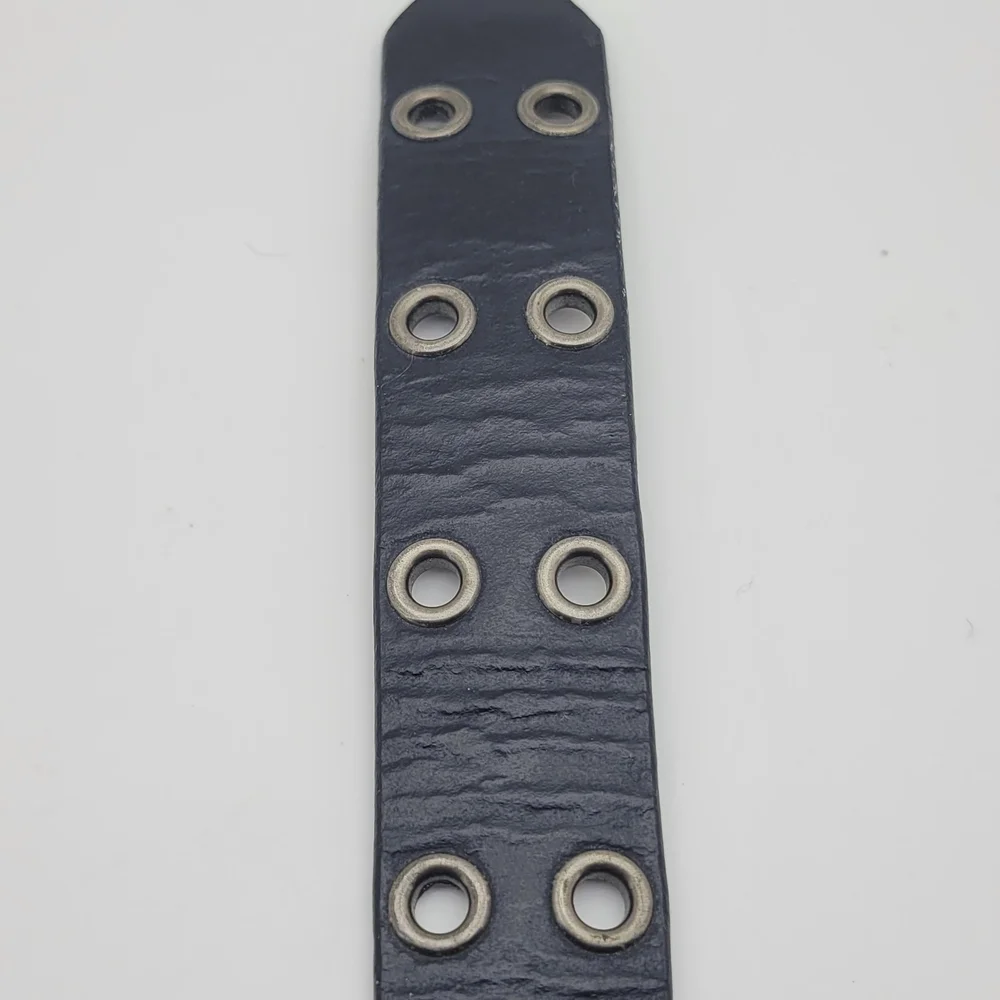 XL / 46